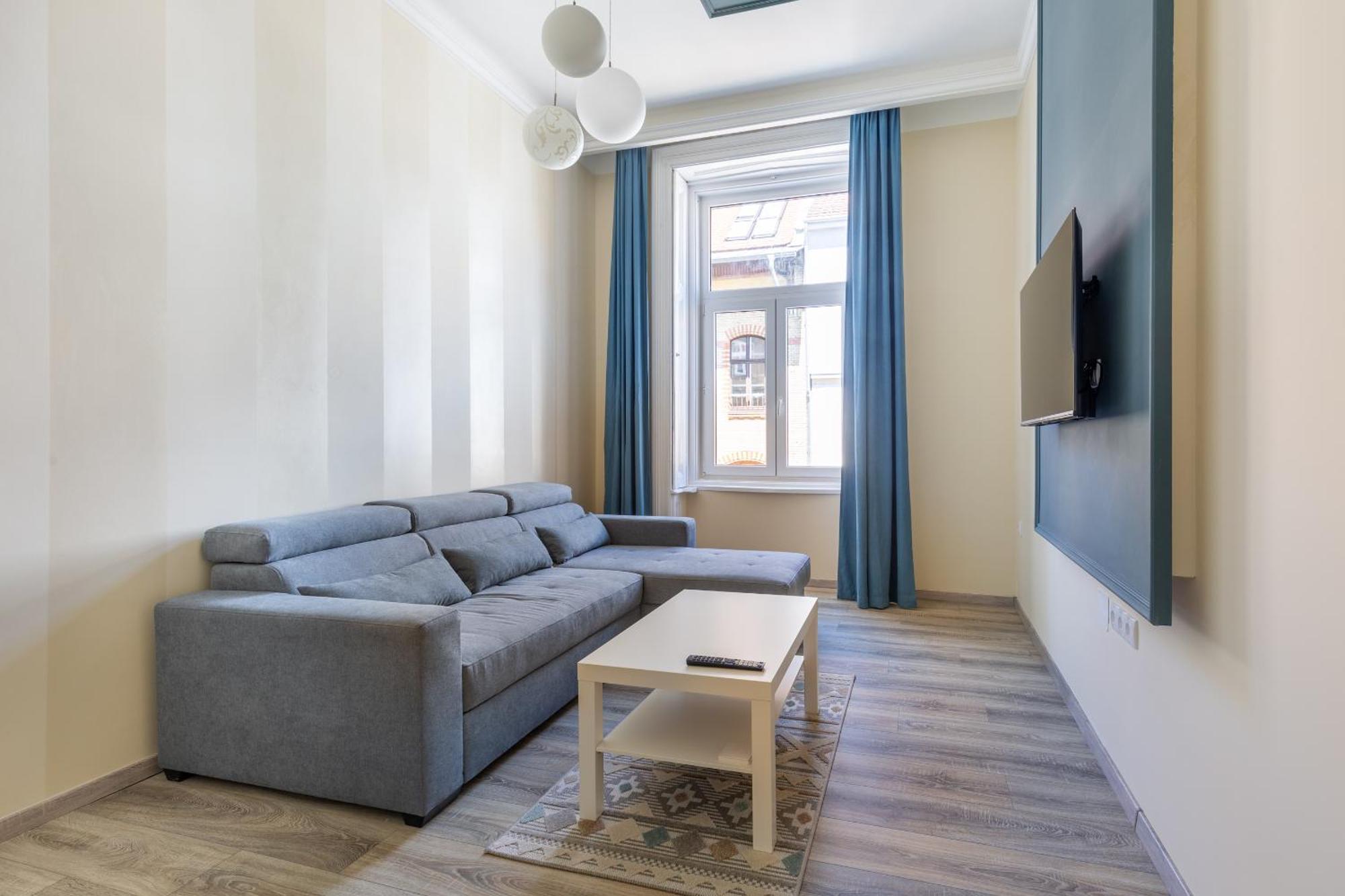 R62A Rottenbiller Apartment Budapeste Exterior foto